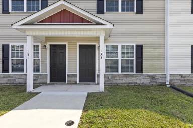 Main picture of 133 Cornerstone Dr