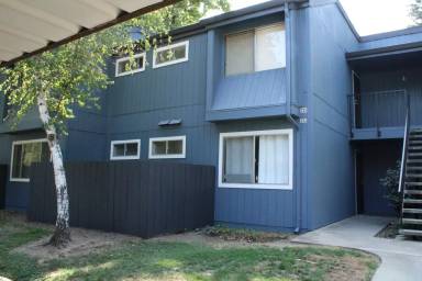 Main picture of Sunpointe Condominiums