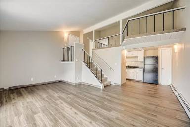 Main picture of 4602 S 20th St