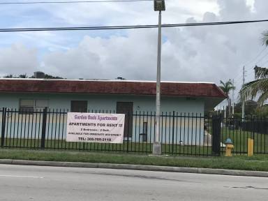 Main picture of 1990 NW 183rd St