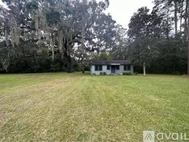 Main picture of 20 Melvin Ln