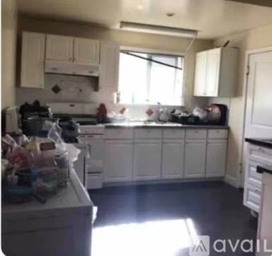 Main picture of 10466 Miller Ave