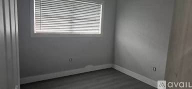 Main picture of 1141 N 70th Way