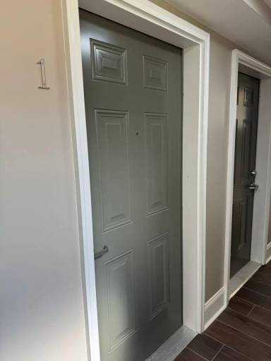 Main picture of 330 Linden Ave