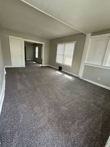 Main picture of 8409 Park Ave