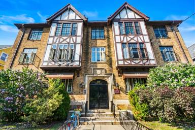 Main picture of 1447 Chapel St