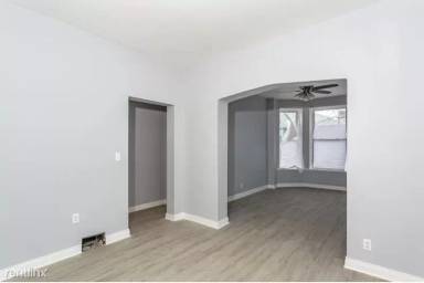 Main picture of 11915 S Lowe Ave