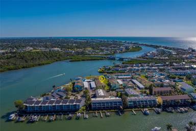 Main picture of 1 Windrush Blvd Apartments