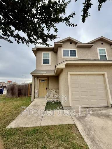 Main picture of 6622 Arancione Ave