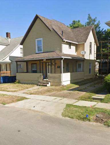 Main picture of 542 W 4th St