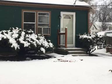 Main picture of 515 N Nettleton Ave