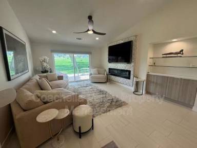 Main picture of 269 Vista Royale Cir W