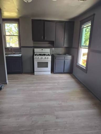 Main picture of 1225 Norwood Rd