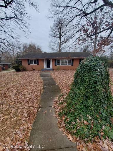 Main picture of 515 Oakwood Ln