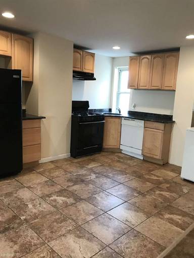 Main picture of 248 Richmond St