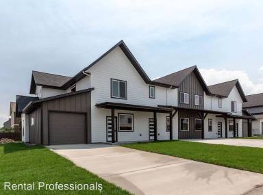 Main picture of 659 Rookery Ln