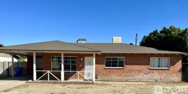 Main picture of 3428 W Krall St