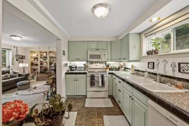 Main picture of 1109 S Walnut St