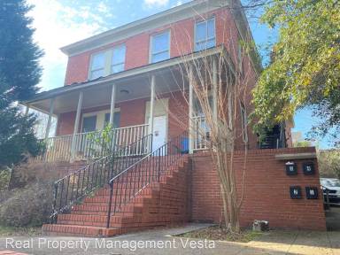 Main picture of 869 New St