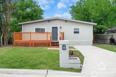 Main picture of 1824 Katy St