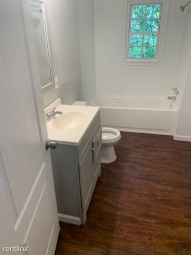 Main picture of 3848 Log Cabin Dr