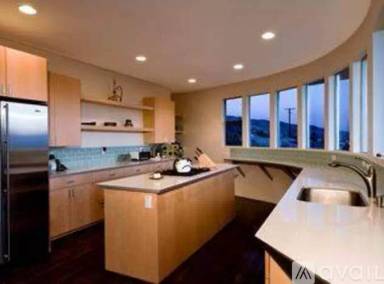 Main picture of 9124 Calle de Vecinos