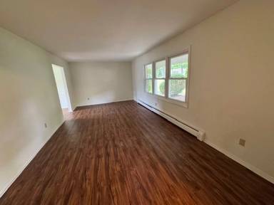 Main picture of 5115 Louden Dr