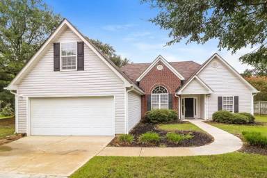Main picture of 465 Aristocrat Dr
