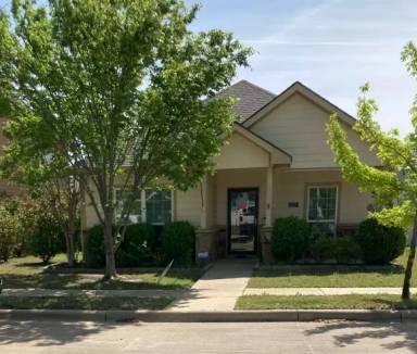 Main picture of 3157 Rockwell Ln