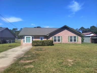 Main picture of 758 Madison Dr