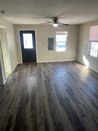 Main picture of 211 Hickman Ave
