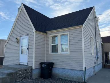 Main picture of 820 Central Ave