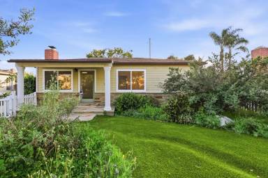Main picture of 3379 Stewart Ave