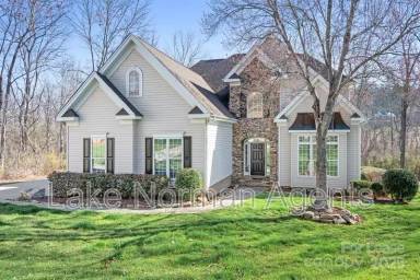 Main picture of 7277 Willowbrook Dr