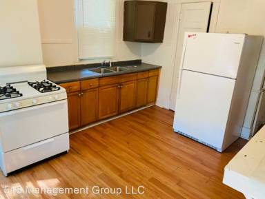 Main picture of 472 1st St