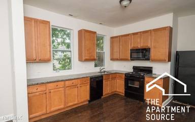 Main picture of 3800 W Diversey Ave