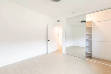 Main picture of 6133 Eleanor Ave
