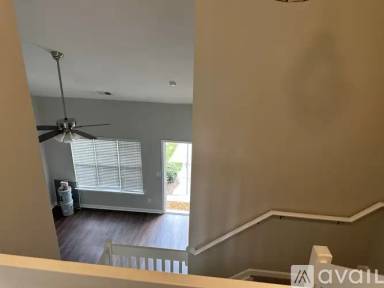 Main picture of 511 Canary Ct