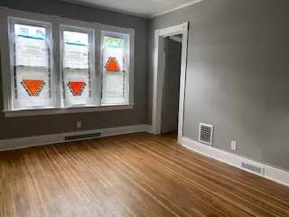 Main picture of 468 Avenue D