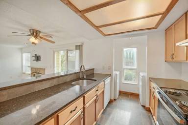 Main picture of 23617 112th Avenue Southeast, Kent, WA 98031