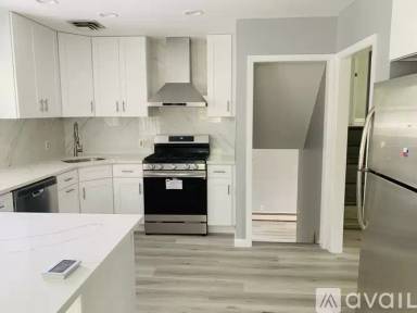 Main picture of 515 Covington Ter