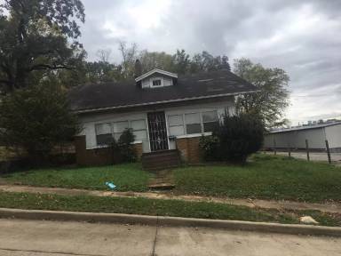 Main picture of 3815 39th Ave N