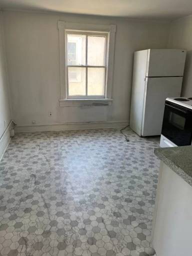 Main picture of 1219 Campbell Ave