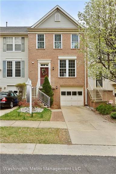 Main picture of 3037 Gatehouse Ct