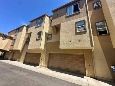 Main picture of 472 Almond Rd