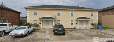 Main picture of 2508 Meraux Ln