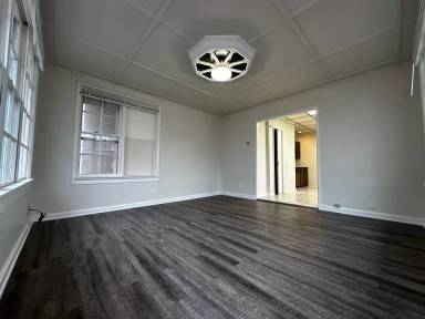 Main picture of 814 Cherry St