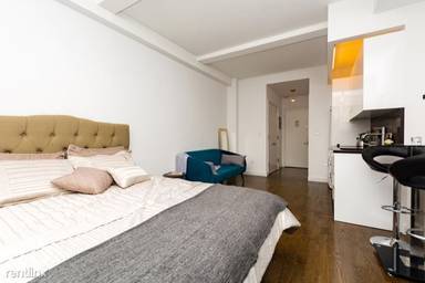 Main picture of The Greystone