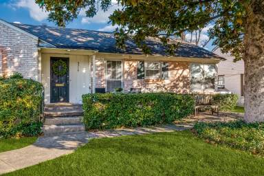 Main picture of 5919 Revere Pl