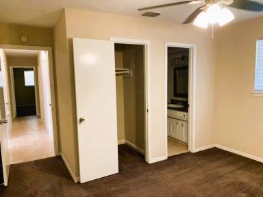 Main picture of 24907 Hickory Hill Rd